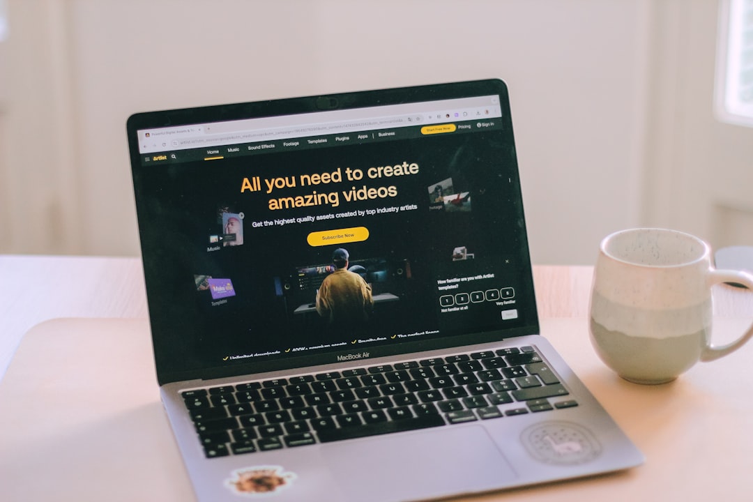 Photo by Swello Cómo crear Landing Page GRATIS